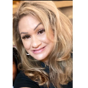 Meet your Posher, Lori